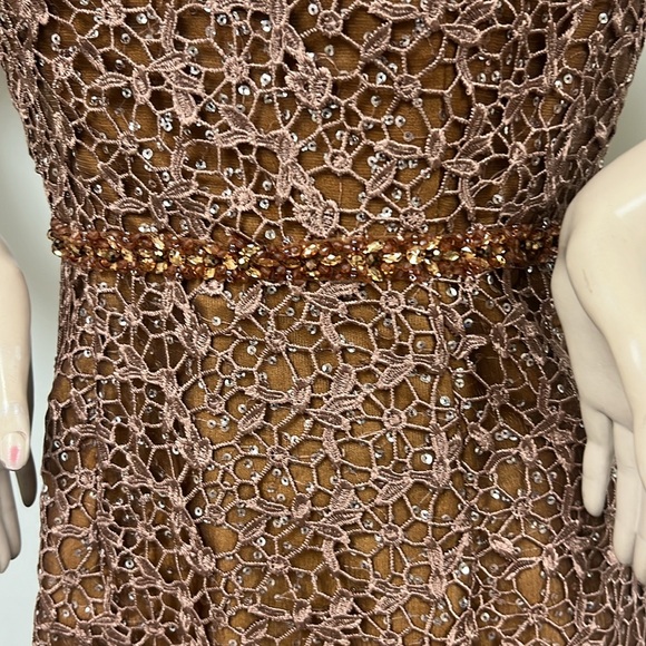 Montage by Mon Cheri 3/4 sleeves embroidered sweetheart neck long gown - Picture 5 of 10